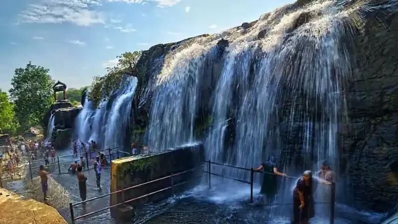 Thirparapu Waterfalls